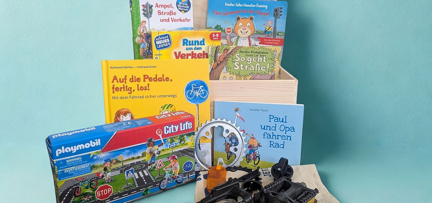 ADFC SH-"Flitzekiste" - von Playmobil bis Fahrradteile-Tastspiel